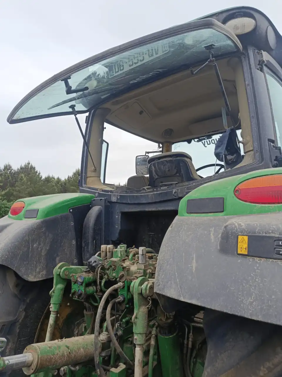 Image JOHN DEERE 6130R